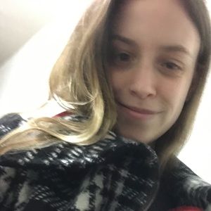 Meet your Posher, Leia